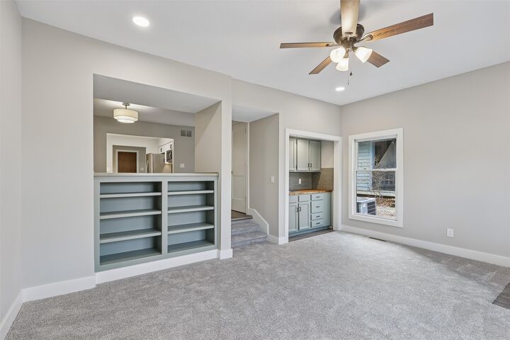 Property Photo:  6194 Terrace Drive 3  IA 50131 