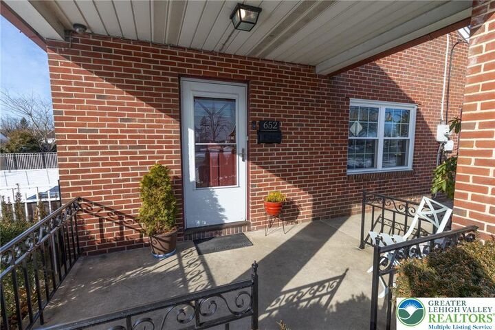 Property Photo:  652 5th Street  PA 18052 