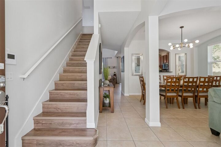 Property Photo:  4356 Acorn Court  FL 33837 