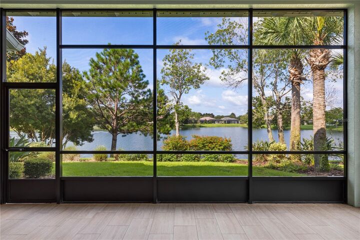 Property Photo:  661 Mahogany Run  FL 32137 