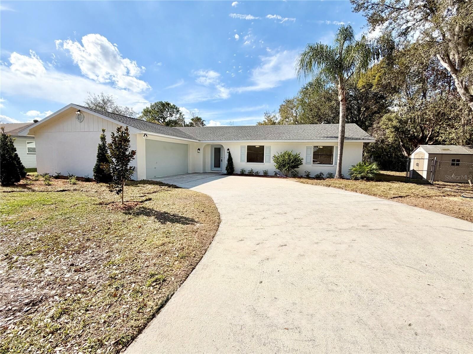 Property Photo: 1624 Leslie Drive FL 33801