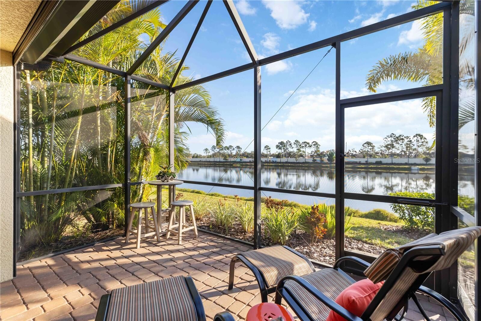 Property Photo:  6359 Positano Court  FL 34243 