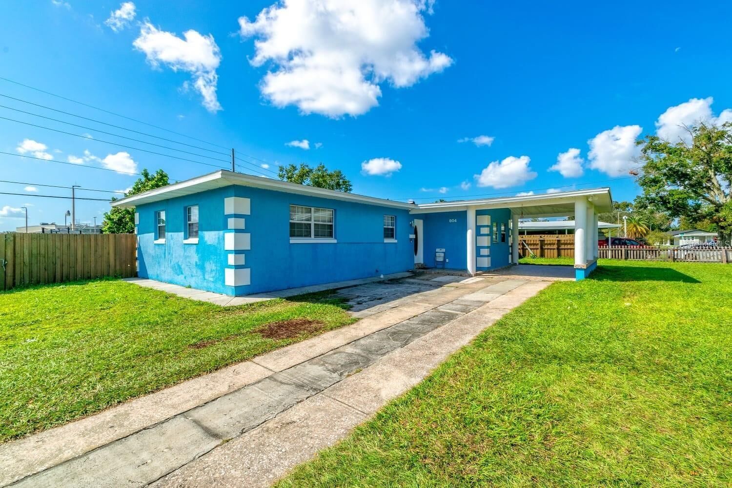 Property Photo:  804 Engel Drive  FL 32807 
