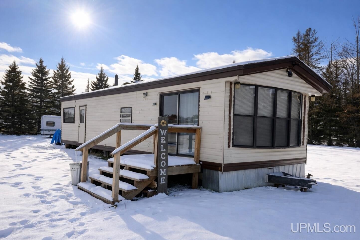 Property Photo:  3123 County 416 23rd Road  MI 49818 