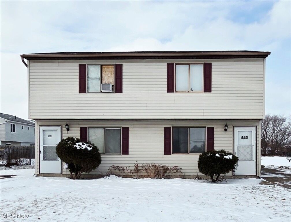 Property Photo: 1404 Massachusetts Avenue OH 44052
