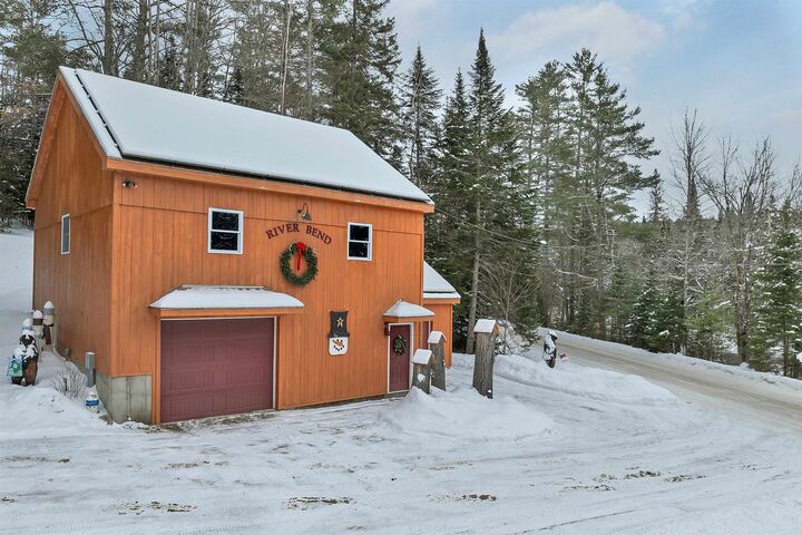 Property Photo: 264 Wing Road NH 03574