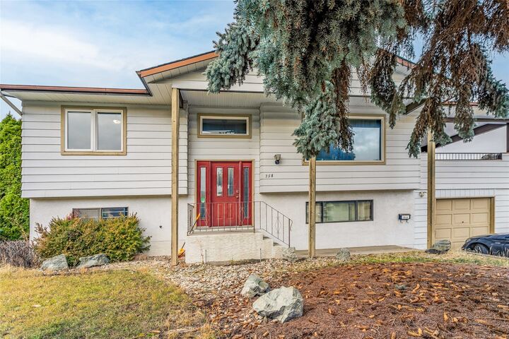 Photo de la propriété:  758 Josselyn Court  BC V1X 6A4 