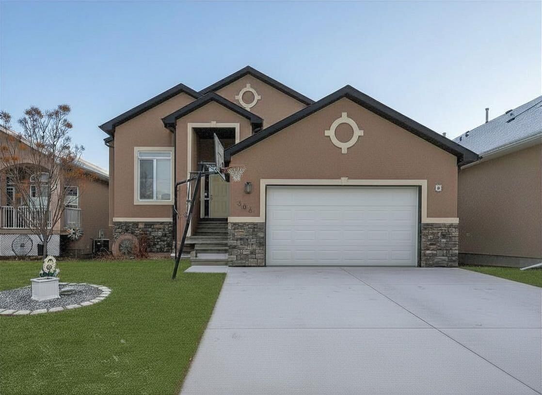 Property Photo:  308 Lineham Acres Drive NW  AB T1V 1W7 