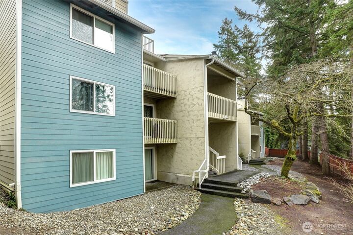Property Photo:  9474  Redmond Woodinville Road NE A#303  WA 98052 