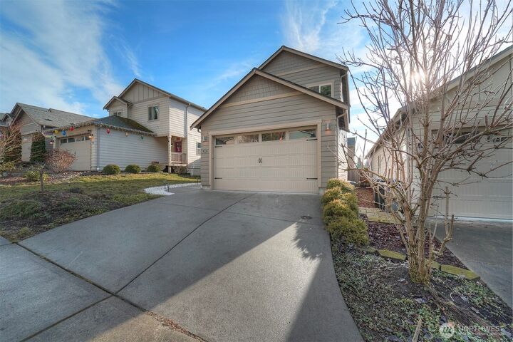 Property Photo:  424 NE Inspiration Street  WA 98370 