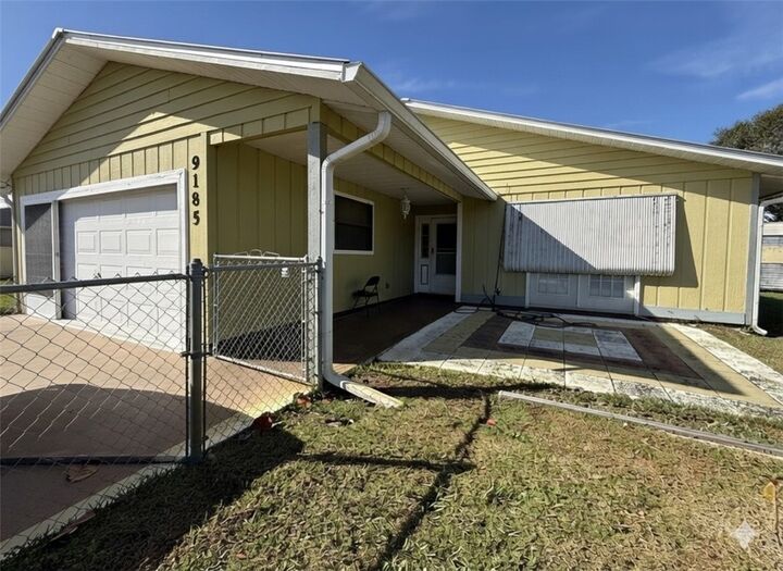 Property Photo:  9185 100th Court  FL 32967 