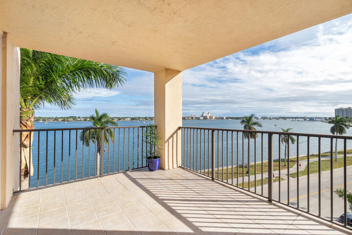 Property Photo:  1801 N Flagler Drive 639  FL 33407 
