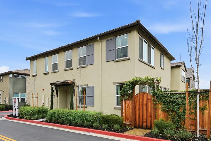 Property Photo:  1372 South Melville Lane  CA 95391 