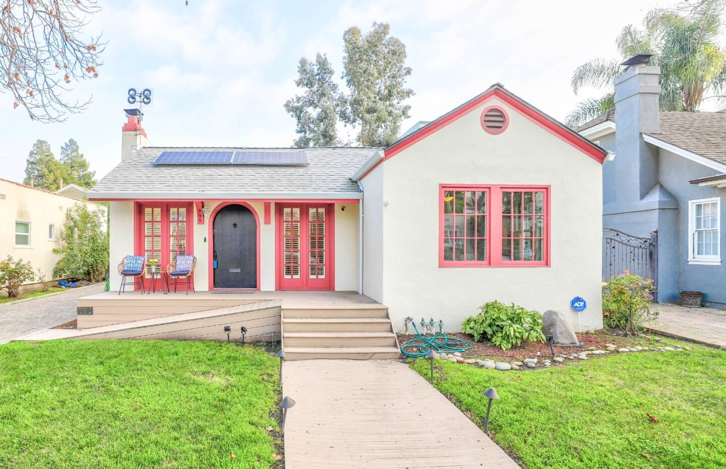Property Photo:  798 Pershing Avenue  CA 95126 