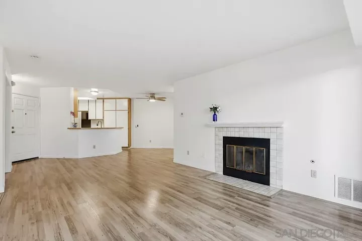 Property Photo:  7163 Camino Degrazia 112  CA 92111 