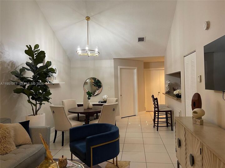 Property Photo: 13946 SW 90th Ter 13946 FL 33186