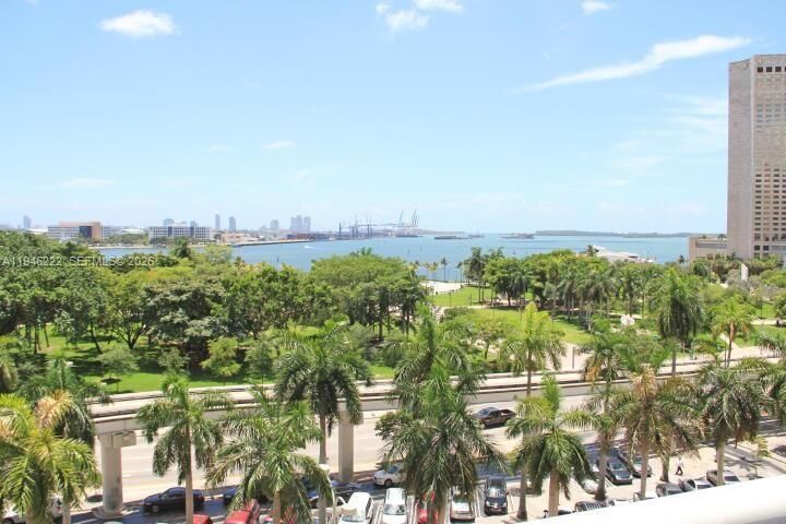 Property Photo:  50 Biscayne Blvd 705  FL 33132 