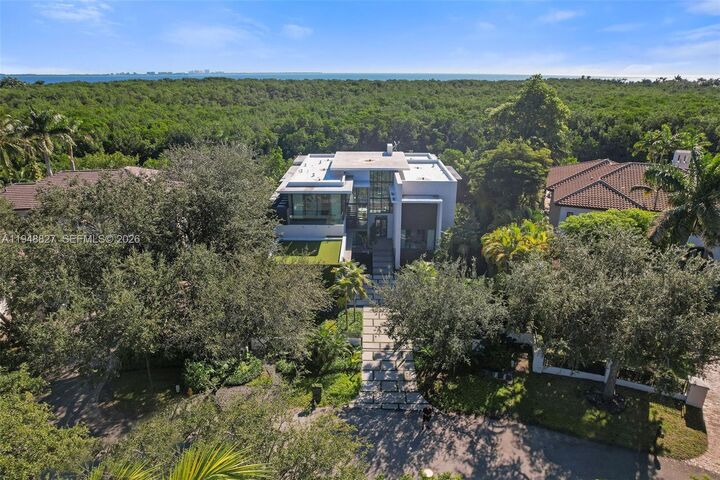 Property Photo: 132 Paloma Dr FL 33143