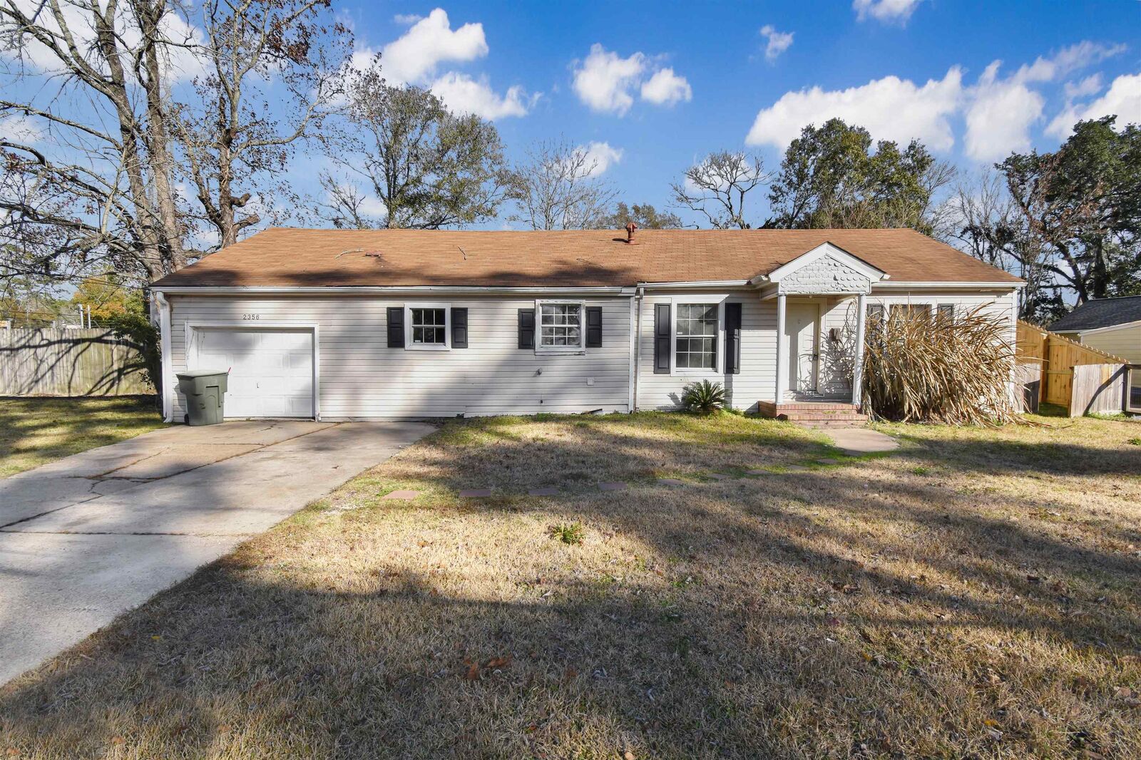 Property Photo:  2356 Briarcliff  TX 77706 