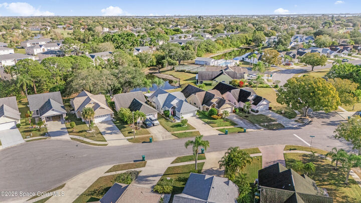 Property Photo:  2315 Early Dawn Circle  FL 32935 