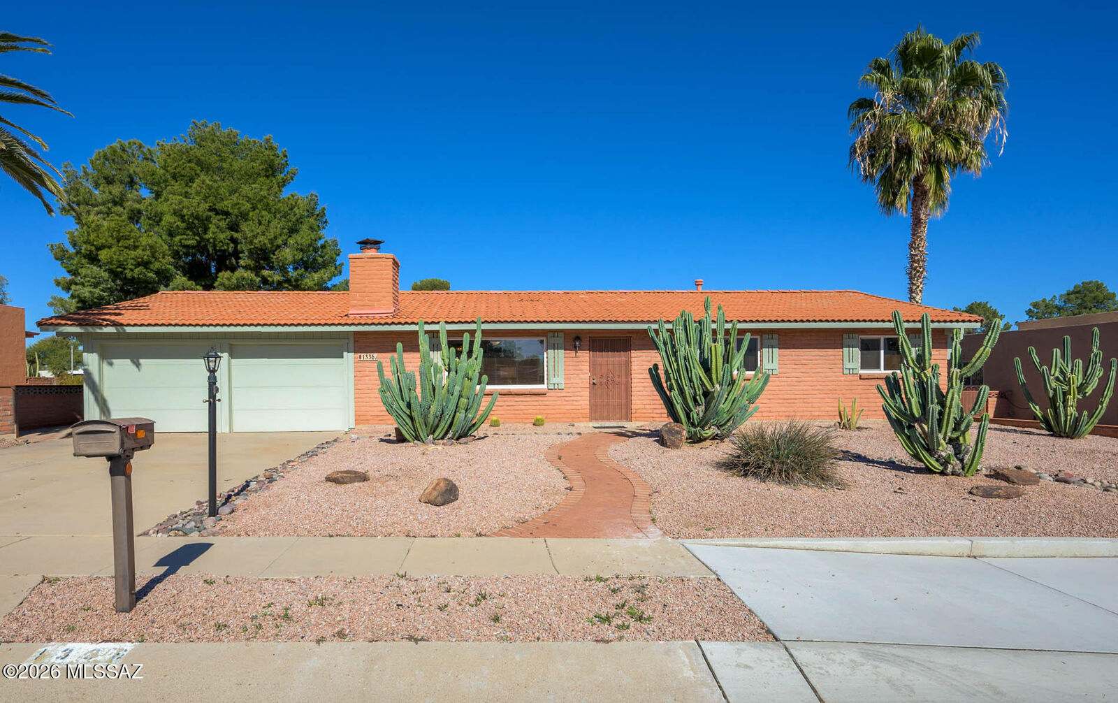 Property Photo:  1336 N Paseo De Golf  AZ 85614 