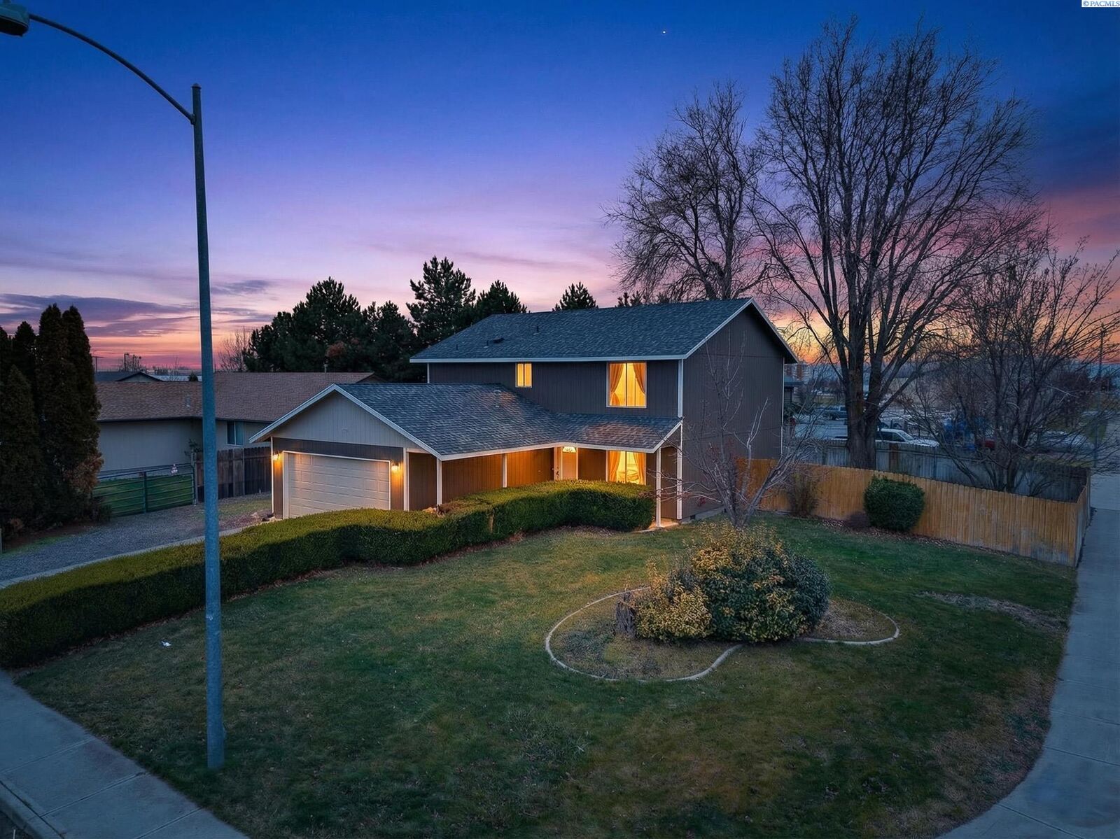 Property Photo:  6716 Fenway Drive  WA 99301 