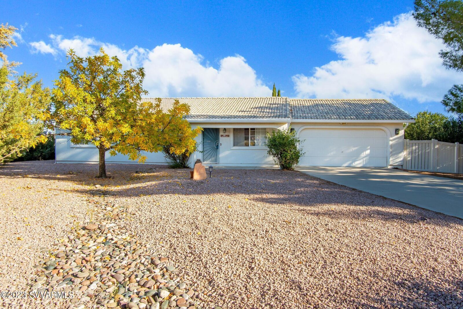 Property Photo: 400 Antelope Drive AZ 86324