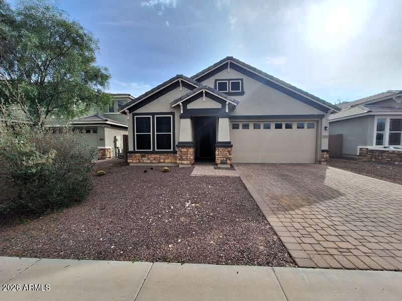 Property Photo:  18541 W Mescal Street  AZ 85388 