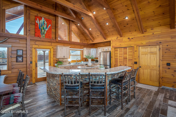 Property Photo: 9955 E Rafter L Lane AZ 86325