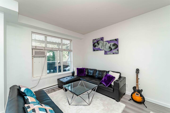 Property Photo: 32083 Hillcrest Avenue 216 BC V2T 1S3