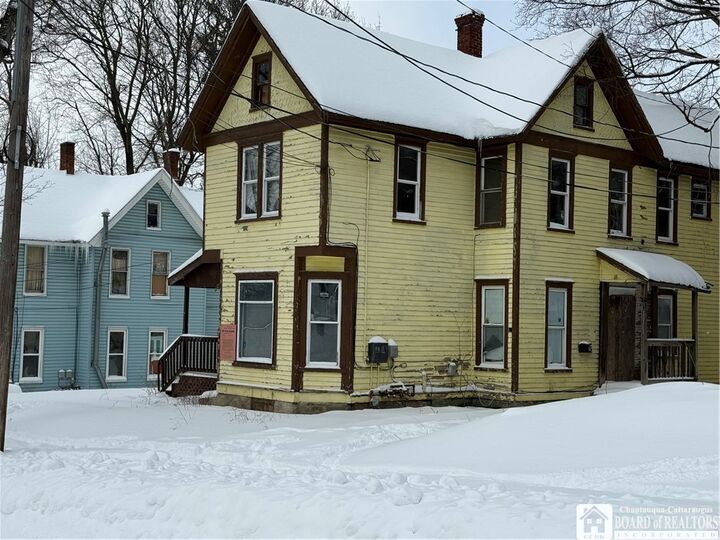 Property Photo:  11 E 15th Street  NY 14701 