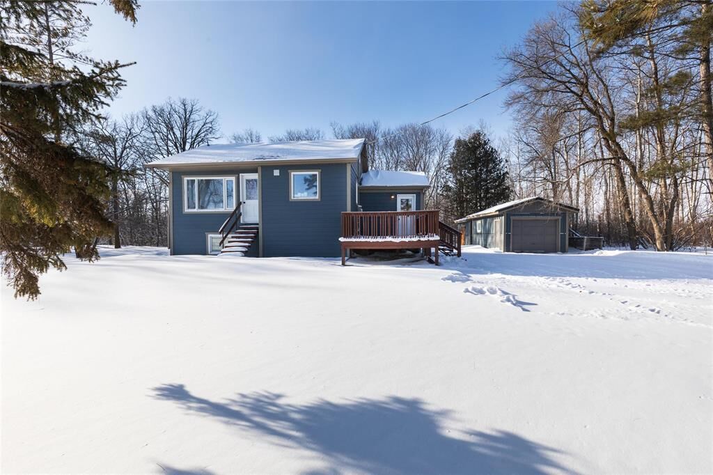 Property Photo:  21098 33E Road  MB R0A 1J0 