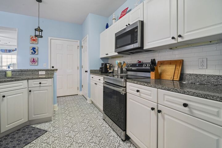 Property Photo: 70 Addison Cottage Way 221 SC 29576