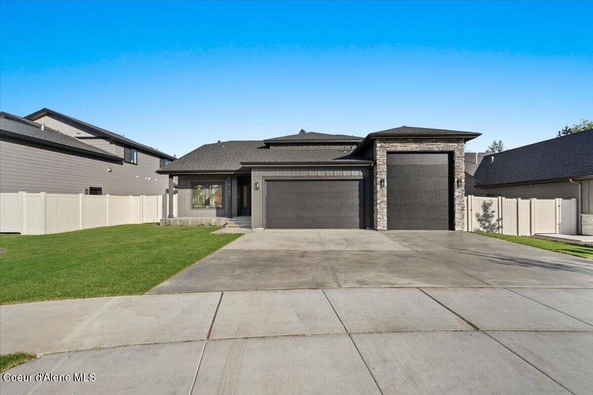 Property Photo:  9345 N Secretariat Ln  ID 83835 