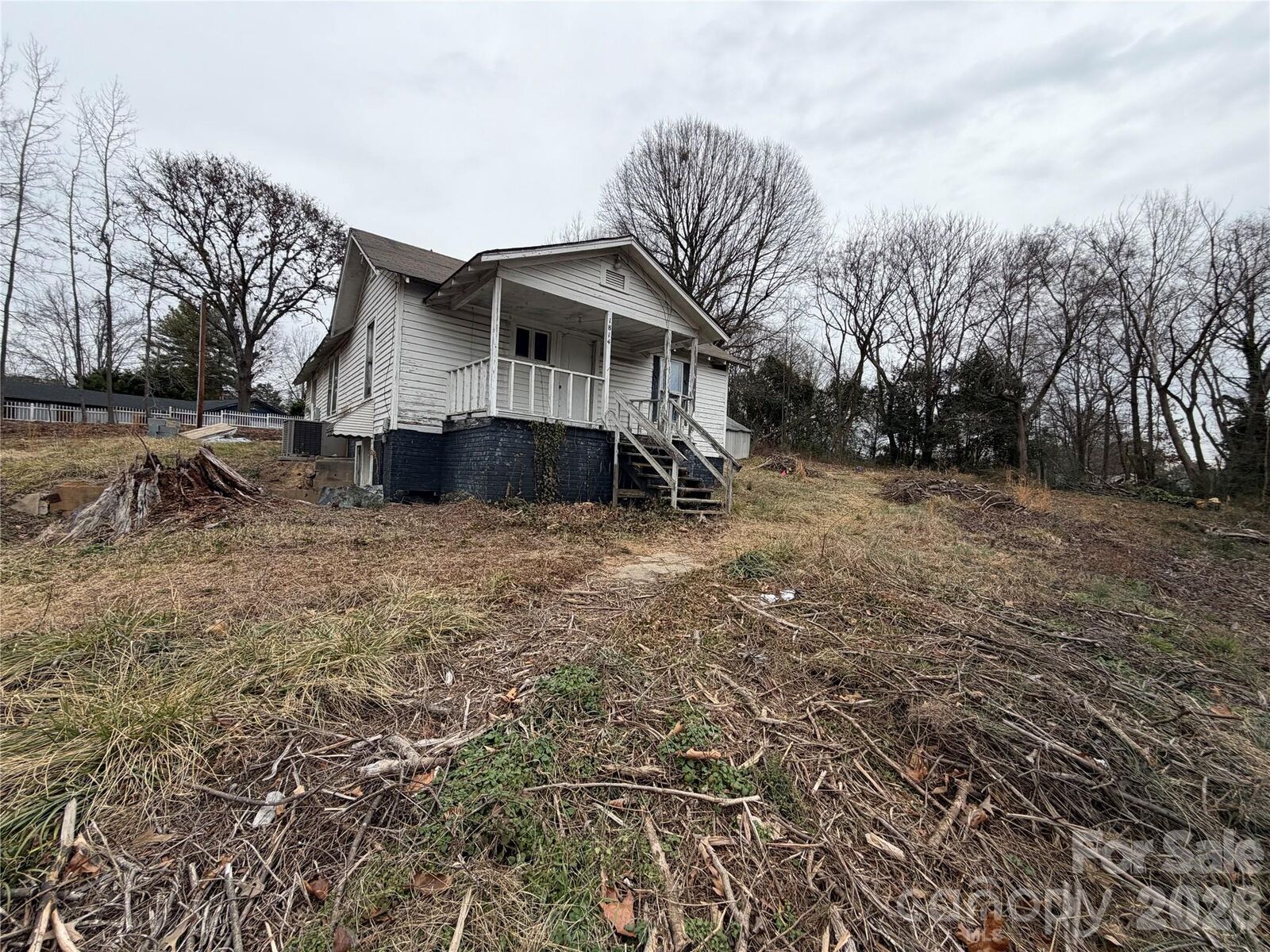 Property Photo:  1814 W C Street  NC 28081 