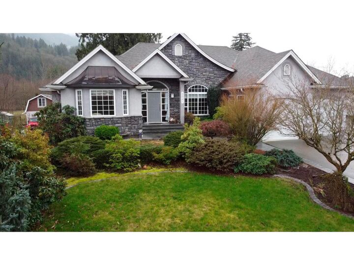 Property Photo:  9921 Parkwood Drive  BC V0X 1X1 