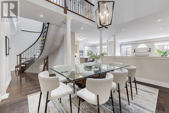 Property Photo:  48 Stonecliffe Crescent  ON L4G 7Z6 