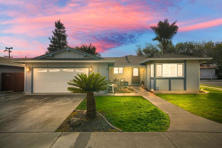 Property Photo:  37003 Shasta St  CA 94536 