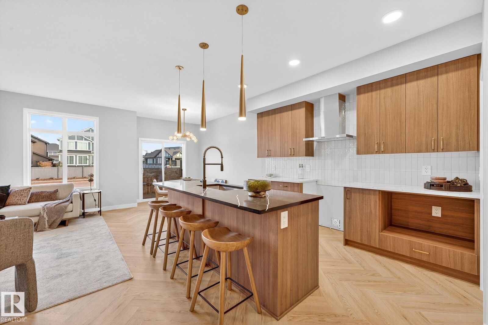 Property Photo:  8233 Kiriak Loop SW  AB T6W 5S2 