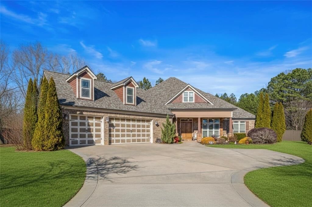 Property Photo:  215 Berry Hill Lane  GA 30290 
