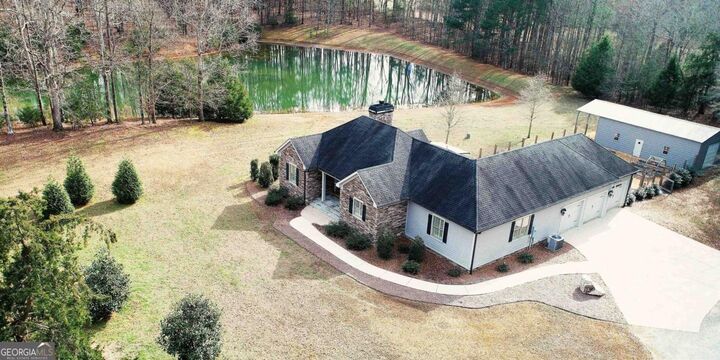 Property Photo:  2141 Enterprise Road  GA 30650 