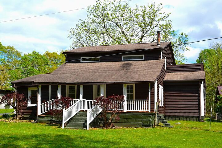 Property Photo:  4250 Julia Rd  WV 24966 