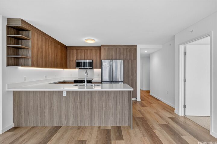 Property Photo:  1500 Rycroft Street 2618R  HI 96814 