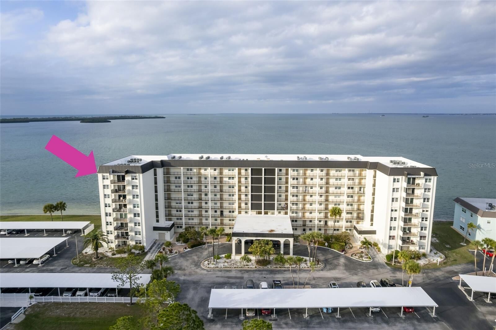Property Photo: 9 Haig Place 801 FL 34698
