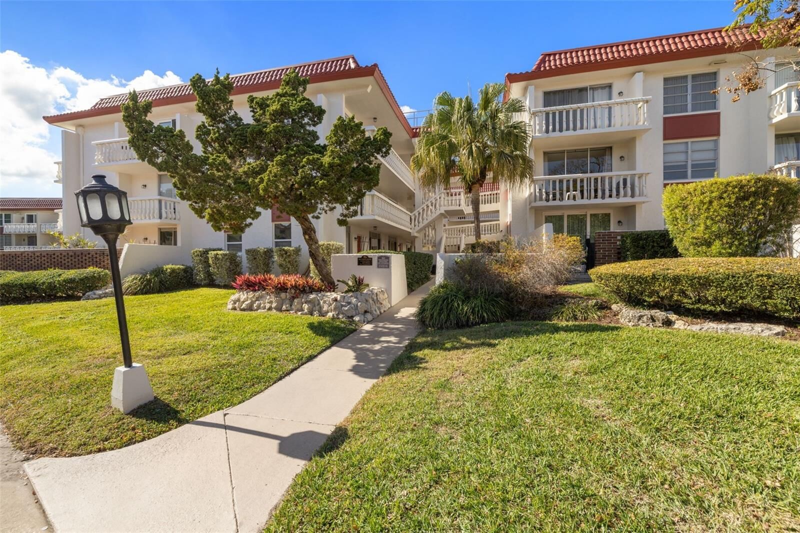 Property Photo:  2623 Seville Boulevard 301  FL 33764 