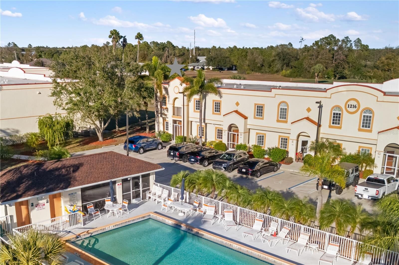 Property Photo: 1216 Rio De Janeiro Avenue 301 FL 33983