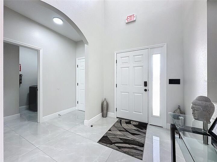 Property Photo:  166 Minniehaha Circle  FL 33844 