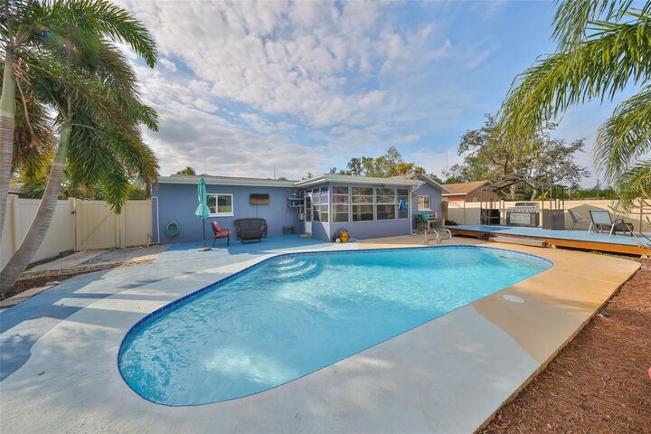 Property Photo:  12341 79th Place  FL 33772 