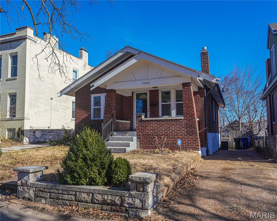 Property Photo:  2262 Blendon Place  MO 63143 