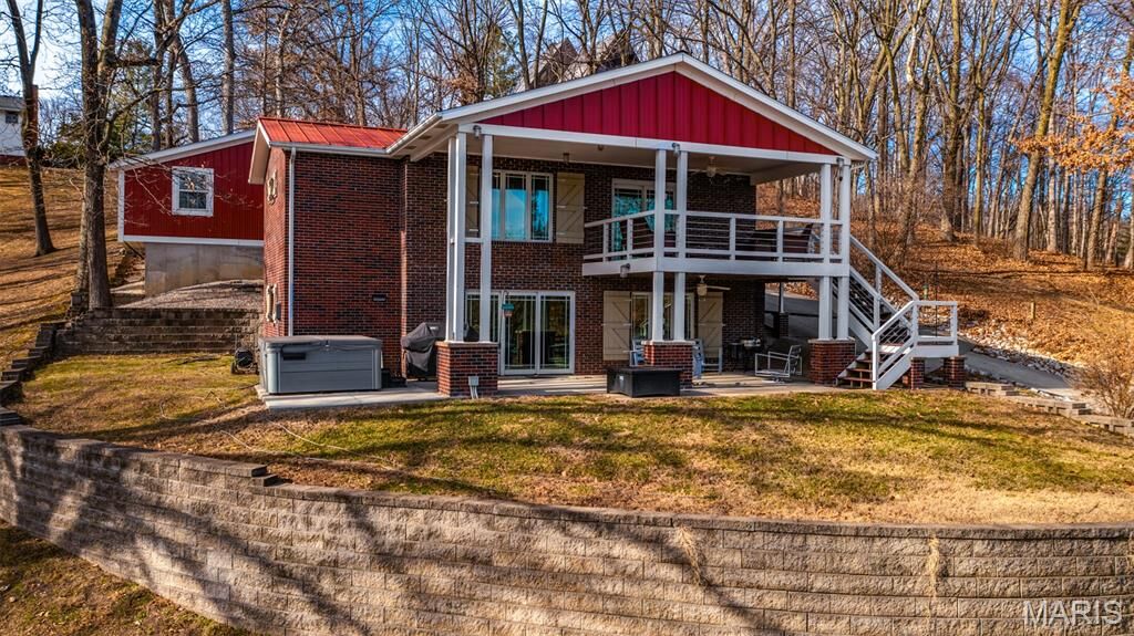 Property Photo: 256 Arrowhead Lane IL 62056